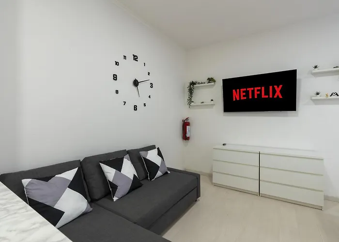 Rome- Direct Bus To Center Free Netflix&ac Rom