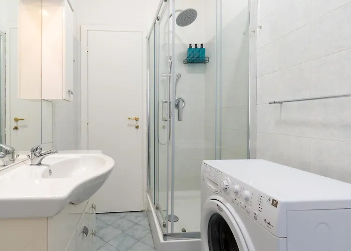 Rome- Direct Bus To Center Free Netflix&ac Apartment *
