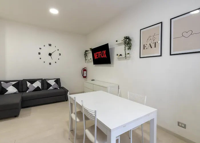 Rome- Direct Bus To Center Free Netflix&ac Apartment Rom